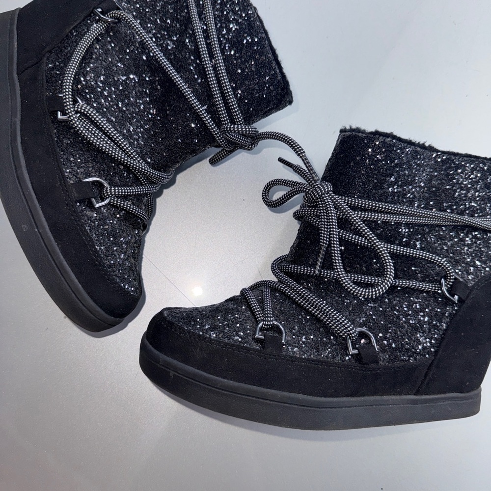Juicy Couture wedge boots